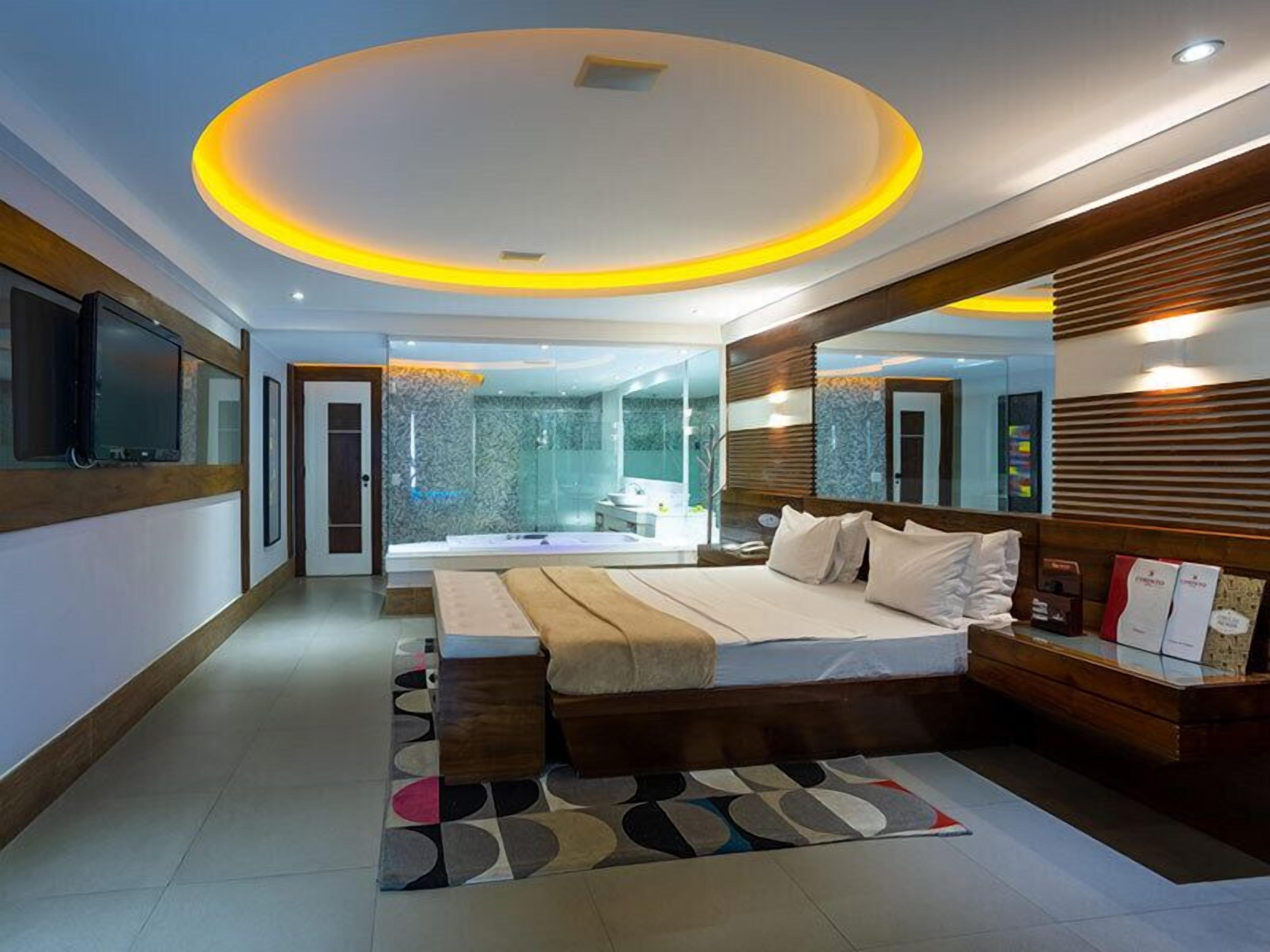 Corinto Hotel — Photos 1